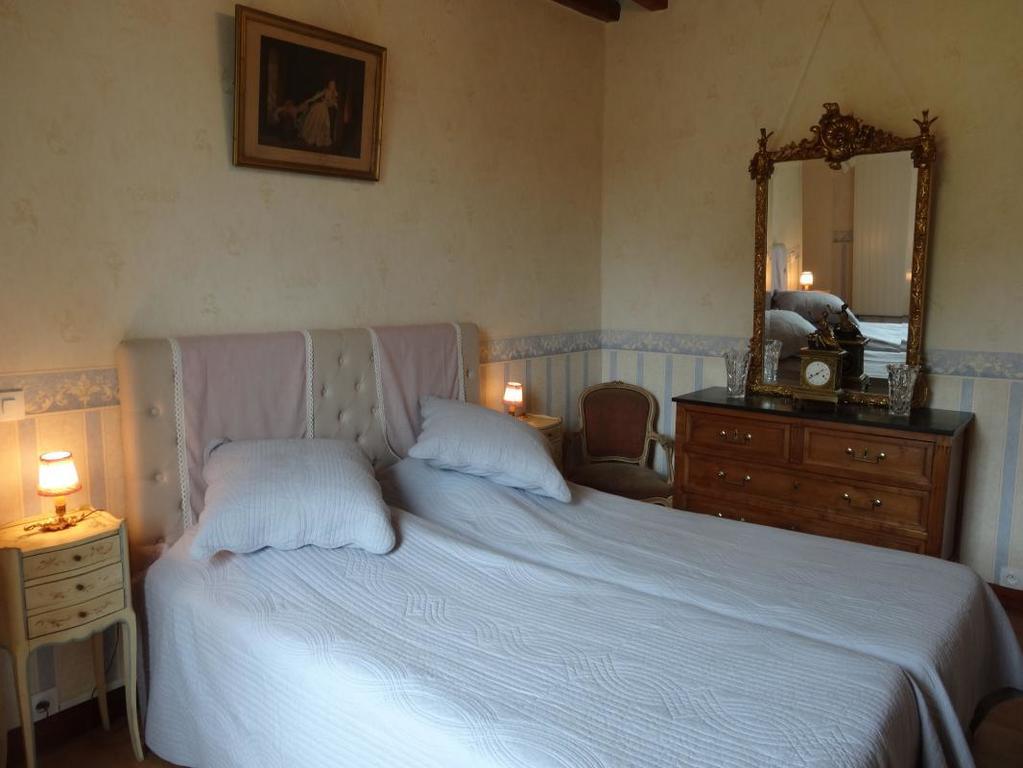 Le Logis Du Marais Hotel Lasson Bagian luar foto